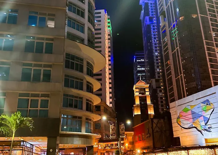 400mpbs, Free Pool Access! Eastwood Legrand 3 - Mowai Manila